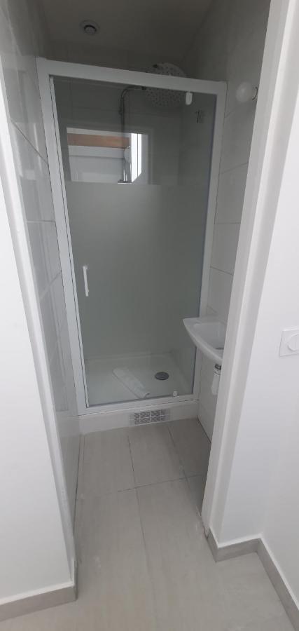 Le 23 Aparthotel Colombes  Exterior photo